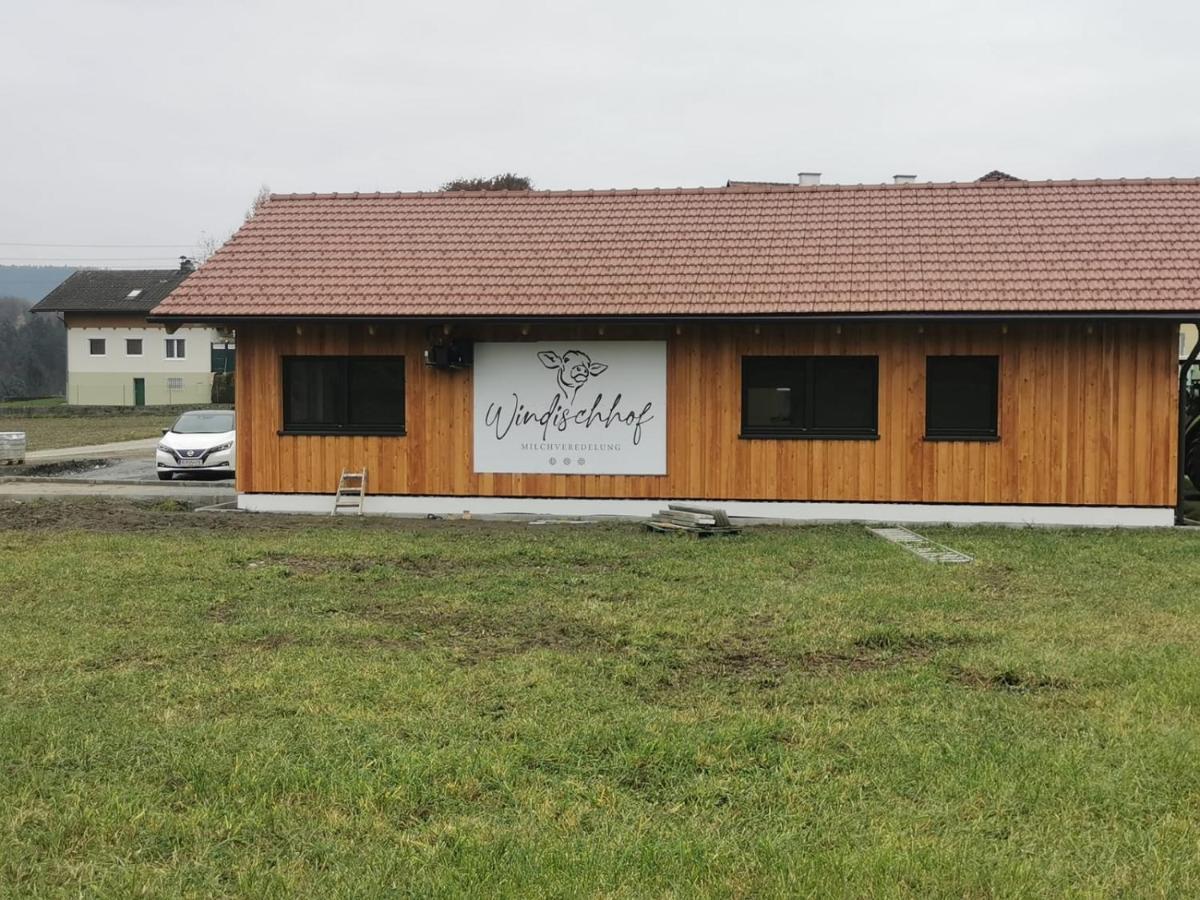 Ferienwohnungen Oranhof Velden am Woerthersee Exterior photo